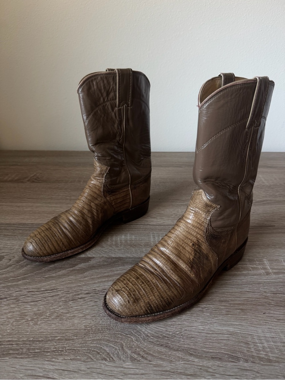 Vintage Justin Lizard Skin Cowboy Boots Womens 6.5B Brown USA Made
